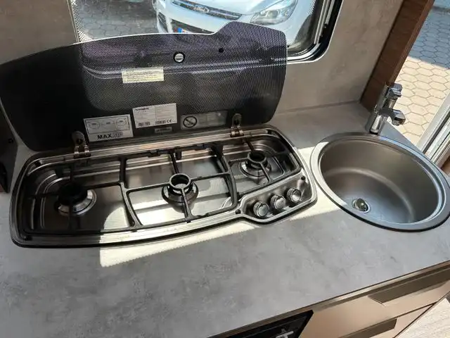 KNAUS SPORT 400 LK 